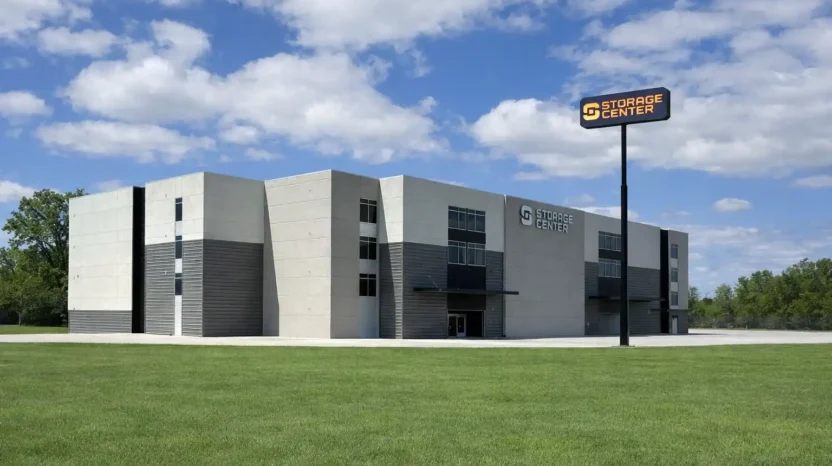 The Storage Center 8082 – Sulphur